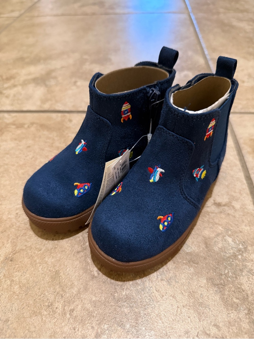 NWT GAP Toddler Vegan Suede High Top Sneakers size 7